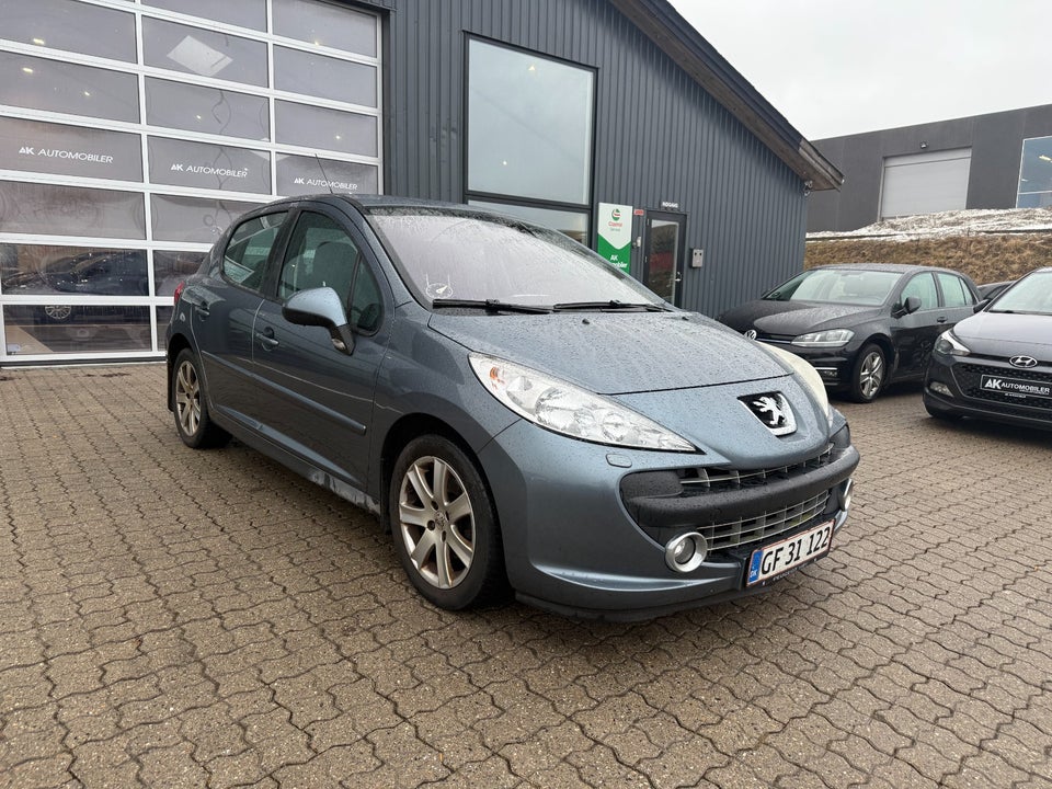 Peugeot 207 1,6 HDi Comfort+ 5d