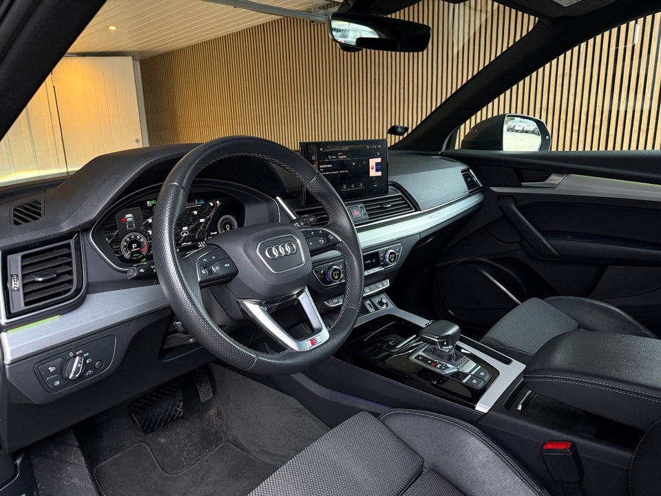 Audi Q5 50 TFSi e S-line quattro S-tr. 5d