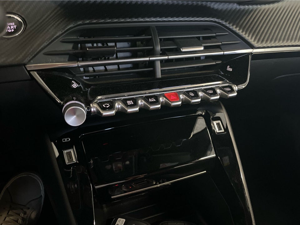 Peugeot e-2008 50 Allure 5d