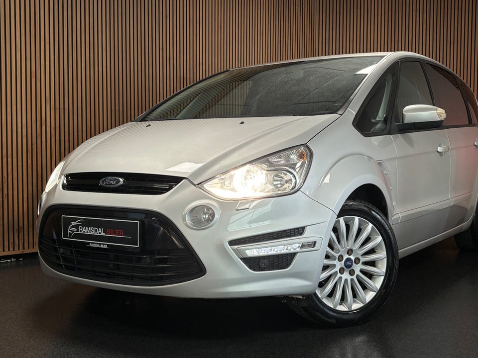 Ford S-MAX 2,0 TDCi 163 Collection 7prs 5d