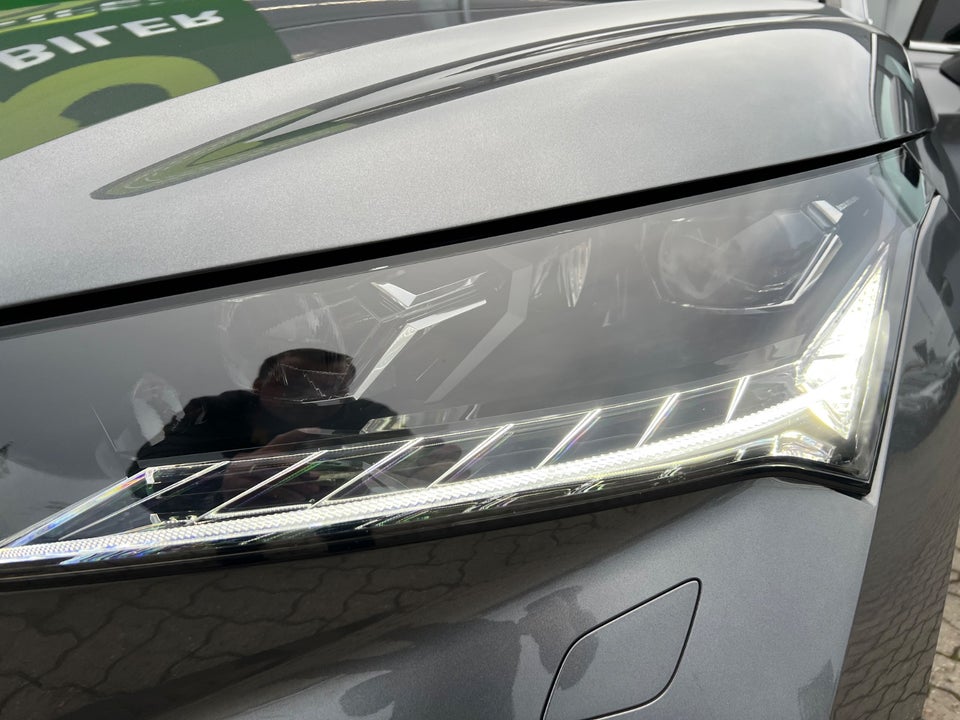 Skoda Enyaq 80 iV Premium Loft 5d