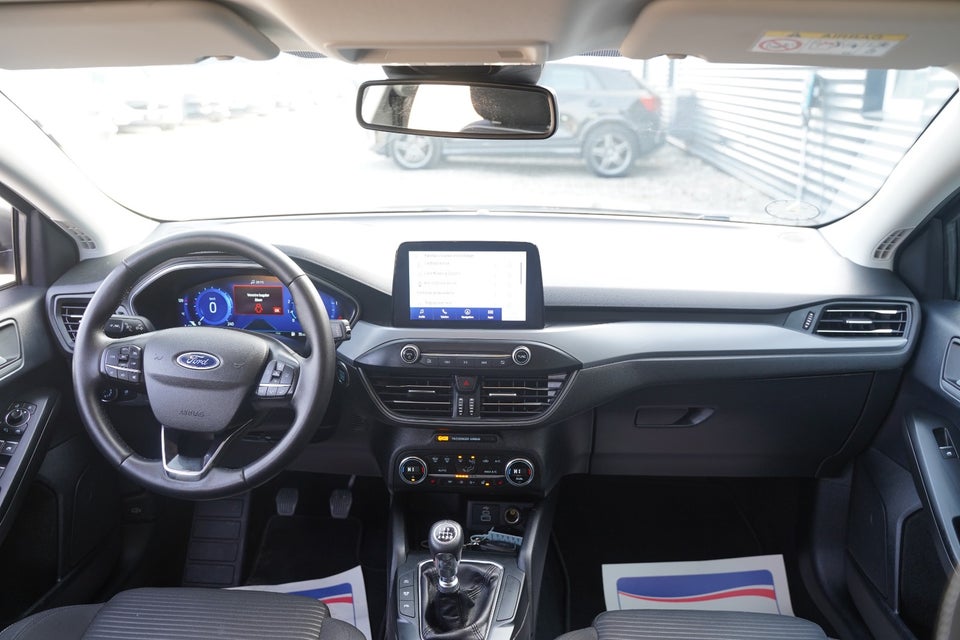 Ford Focus 1,0 EcoBoost mHEV Titanium X stc. 5d