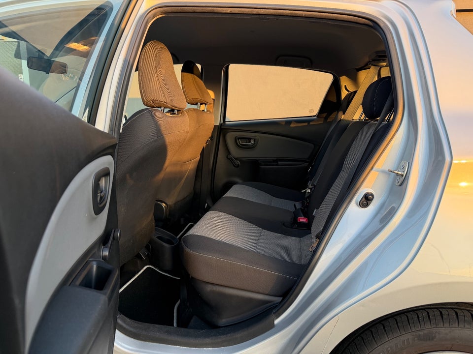 Toyota Yaris 1,5 Hybrid H2 Komfort e-CVT 5d