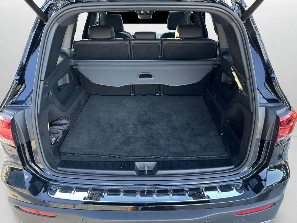 Mercedes EQB250+ AMG Edition 5d