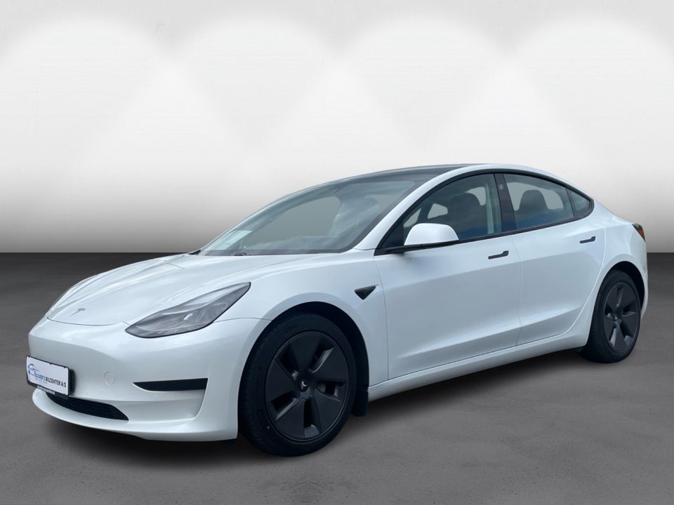 Tesla Model 3 RWD 4d