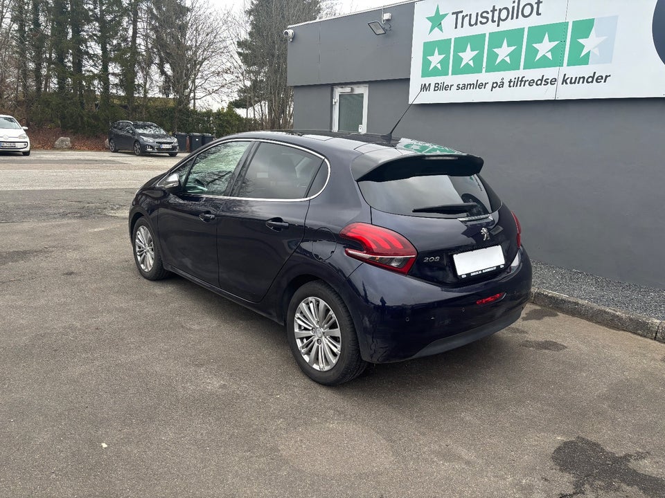 Peugeot 208 1,6 BlueHDi 100 Desire Sky 5d
