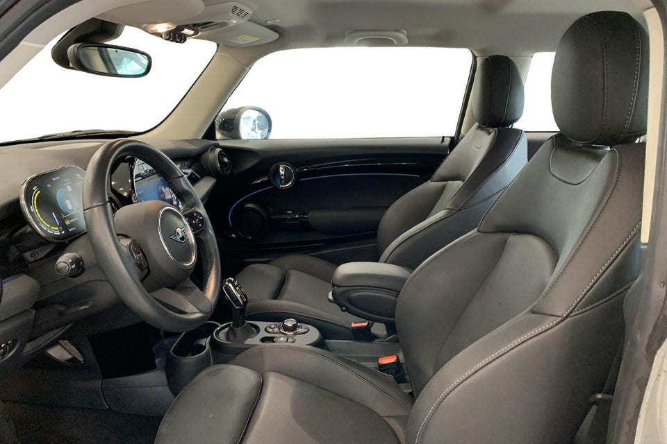 MINI Cooper SE Classic 3d