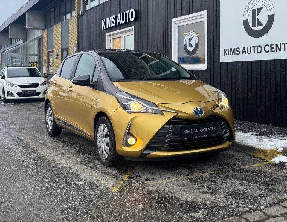 Toyota Yaris 1,5 Hybrid H3 Y20 e-CVT 5d