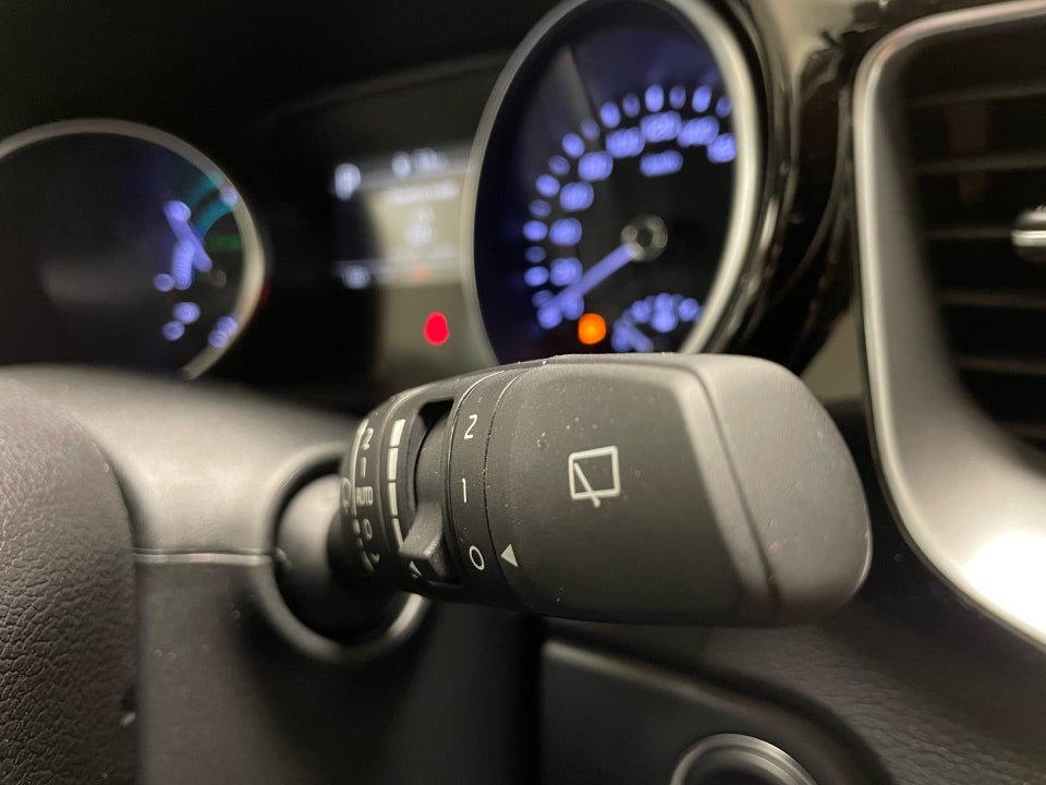 Kia Ceed 1,6 PHEV Upgrade SW DCT 5d