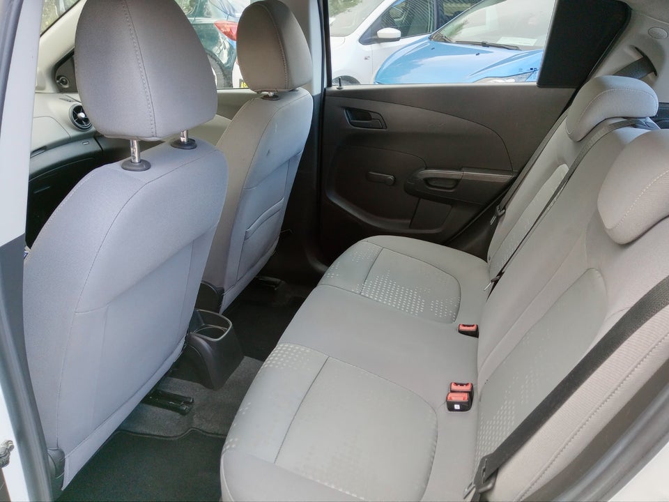 Chevrolet Aveo 1,2 LS ECO 5d