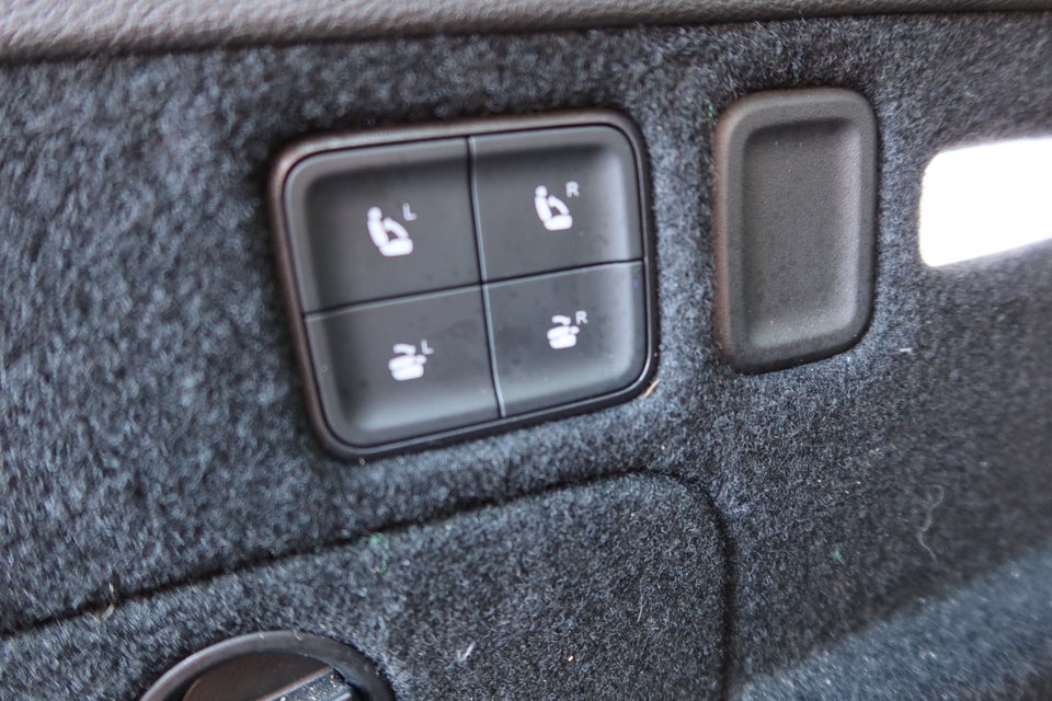 Hongqi E-HS9 99 Premium 5d