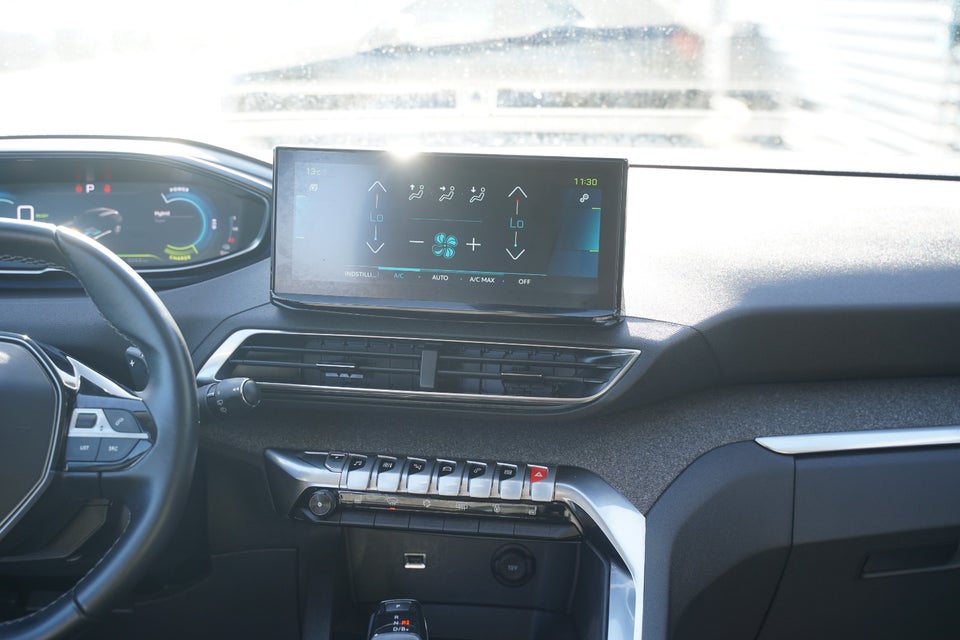 Peugeot 3008 1,6 Hybrid Allure Pack EAT8 5d