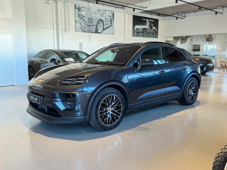 Porsche Macan 5d