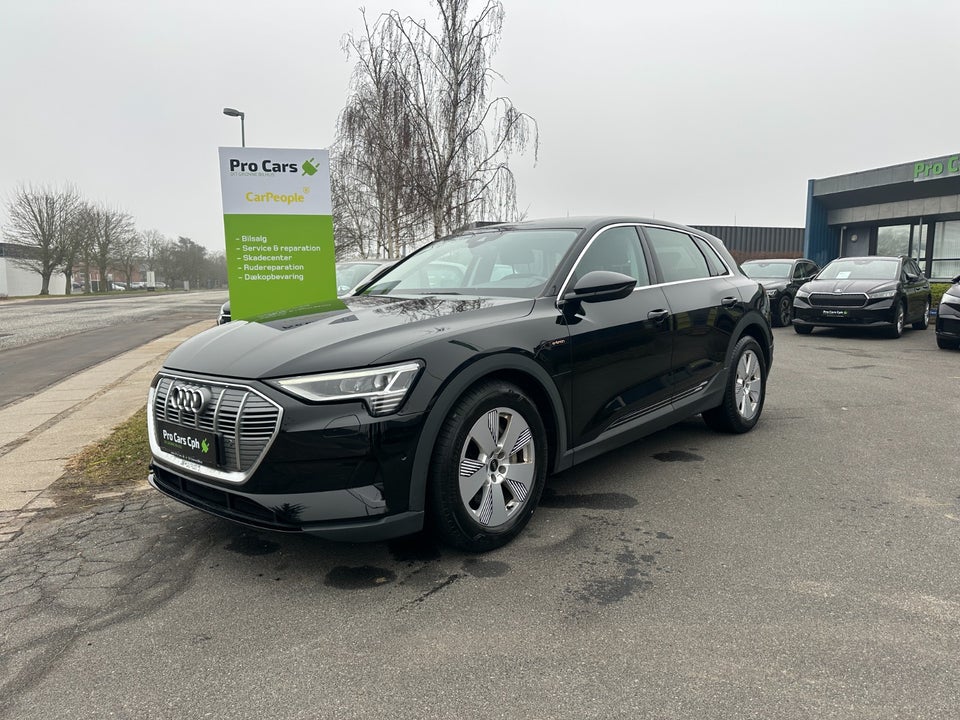 Audi e-tron 50 quattro 5d