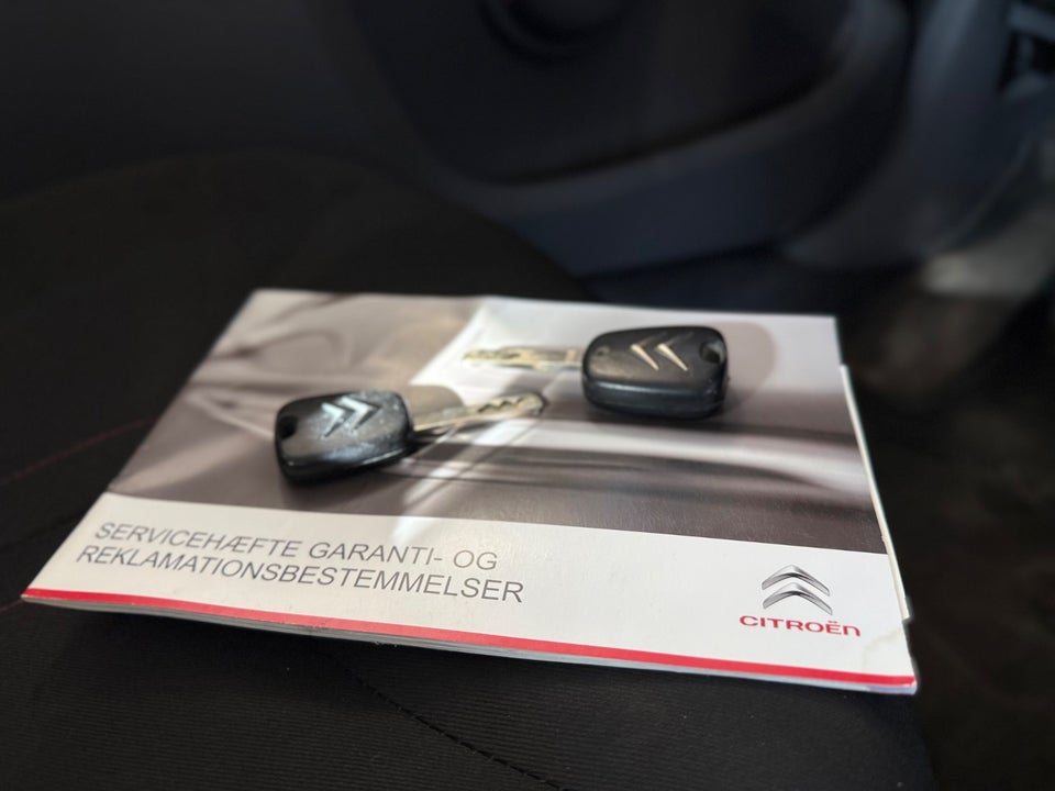 Citroën C1 1,0i Prestige 5d