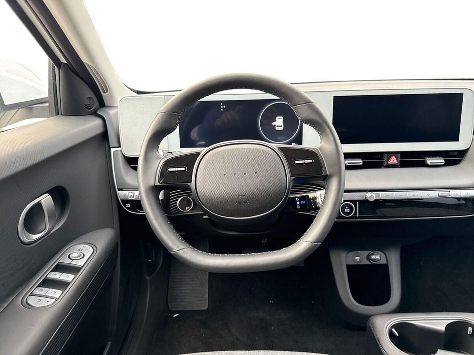 Hyundai Ioniq 5 77 Essential 5d