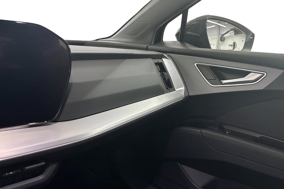 Audi Q4 e-tron performance 5d