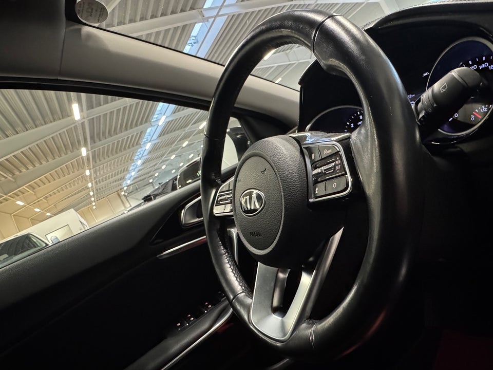 Kia Ceed 1,6 CRDi 136 Intro Edition SW DCT 5d