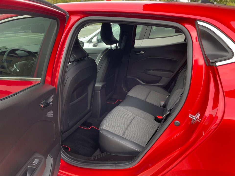 Renault Clio V 1,0 TCe 100 Intens 5d