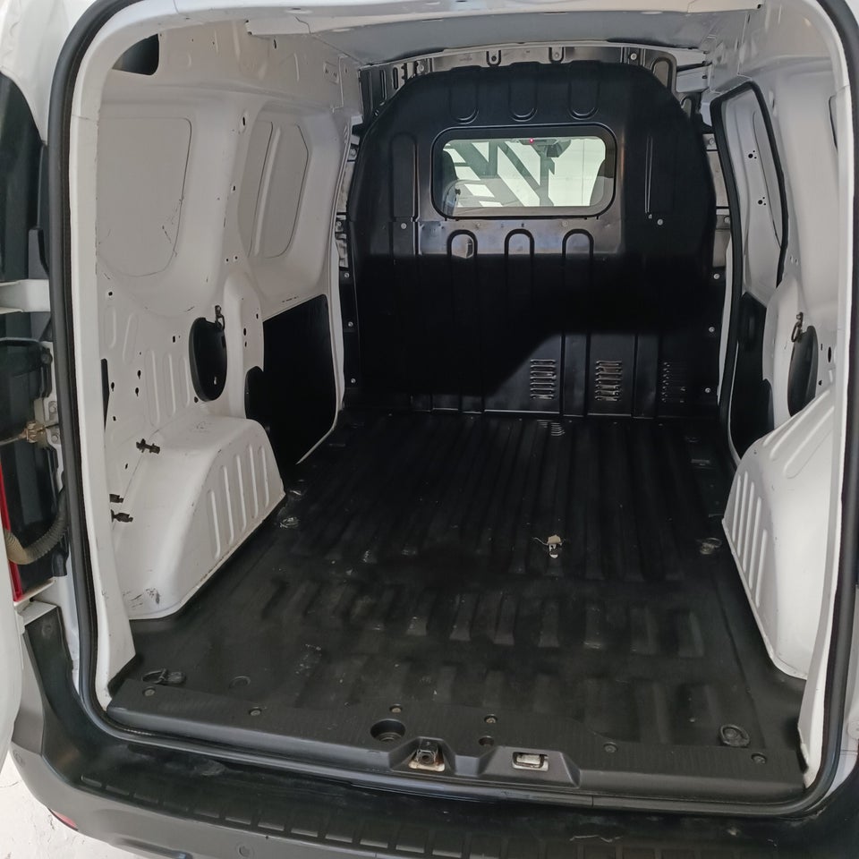 Renault Express 1,5 dCi 95 Tekno 5d