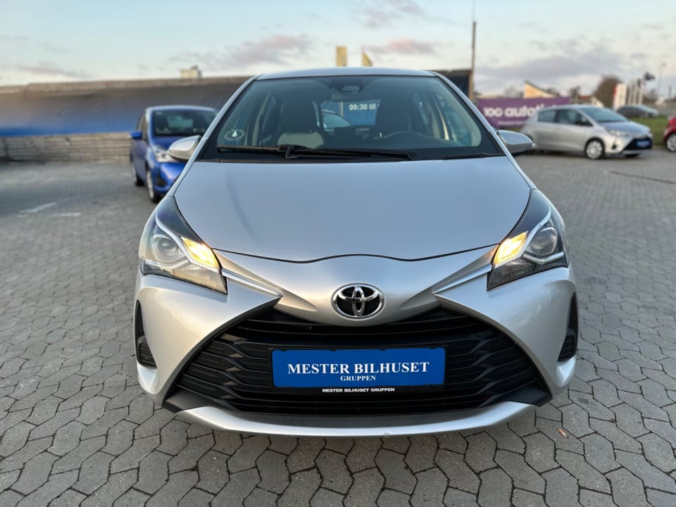 Toyota Yaris 1,0 T2 5d