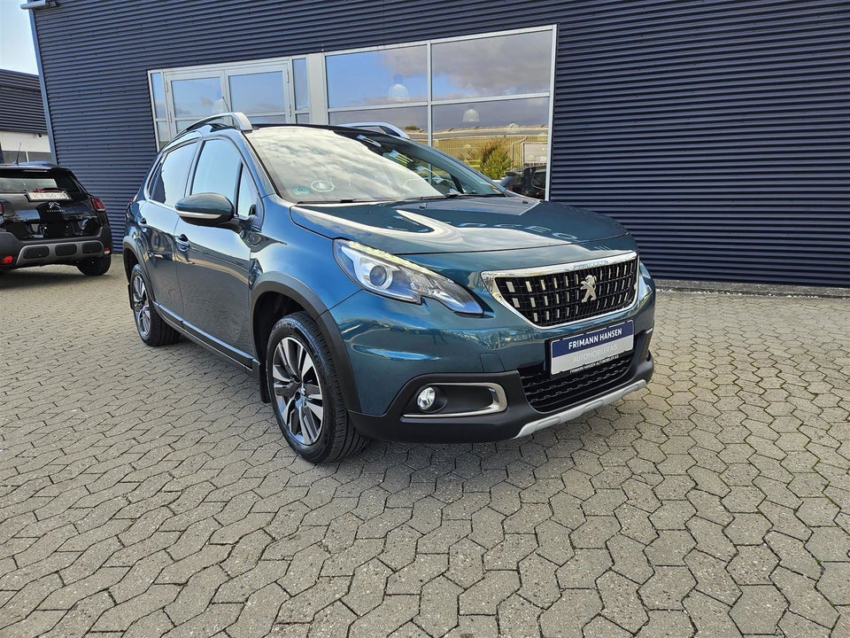 Peugeot 2008 1,6 BlueHDi 100 Allure Sky 5d