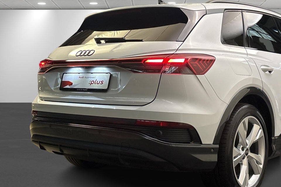 Audi Q4 e-tron 45 Progress 5d