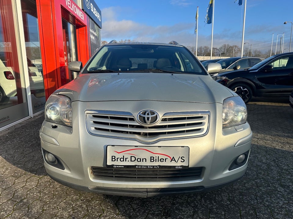 Toyota Avensis 1,8 VVT-i Sol stc. 5d