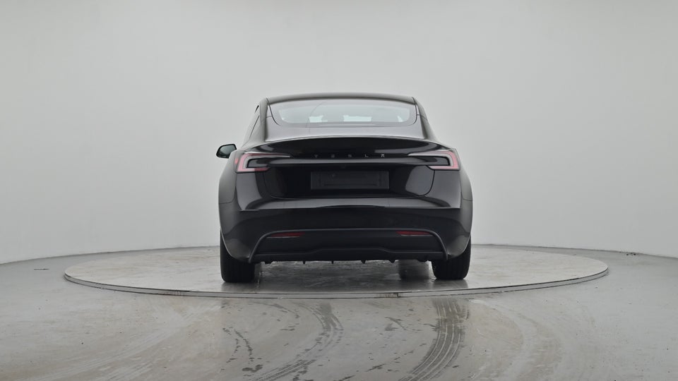 Tesla Model 3 RWD 4d