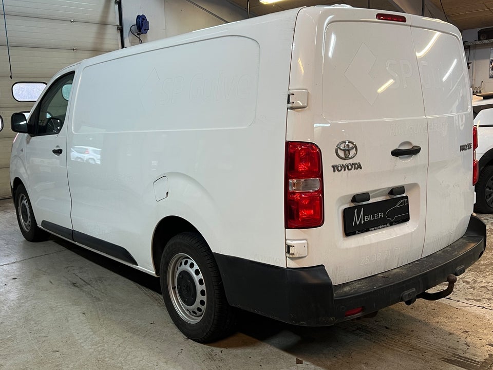 Toyota ProAce 2,0 D 122 Long Comfort 5d