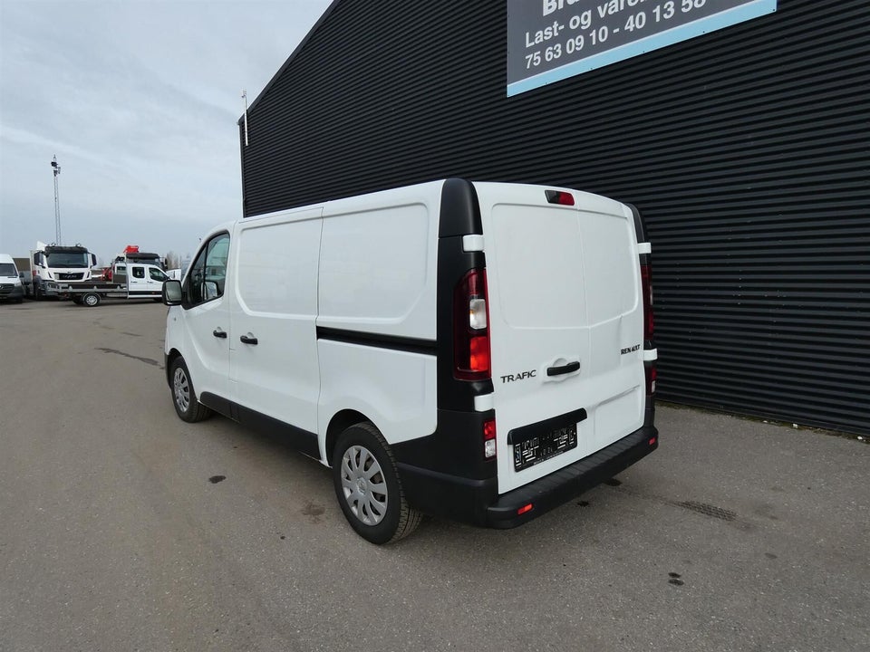 Renault Trafic T29 2,0 dCi 120 L1H1