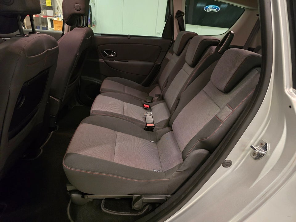 Renault Grand Scenic III 1,6 dCi 130 Expression 7prs 5d