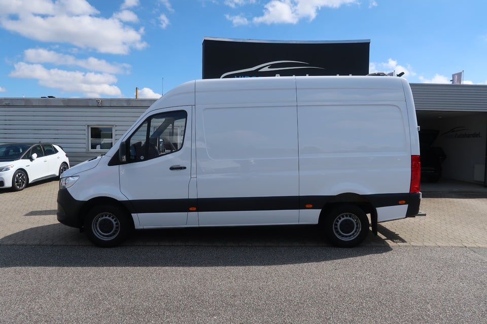 Mercedes Sprinter 316 2,2 CDi A2 Kassevogn RWD