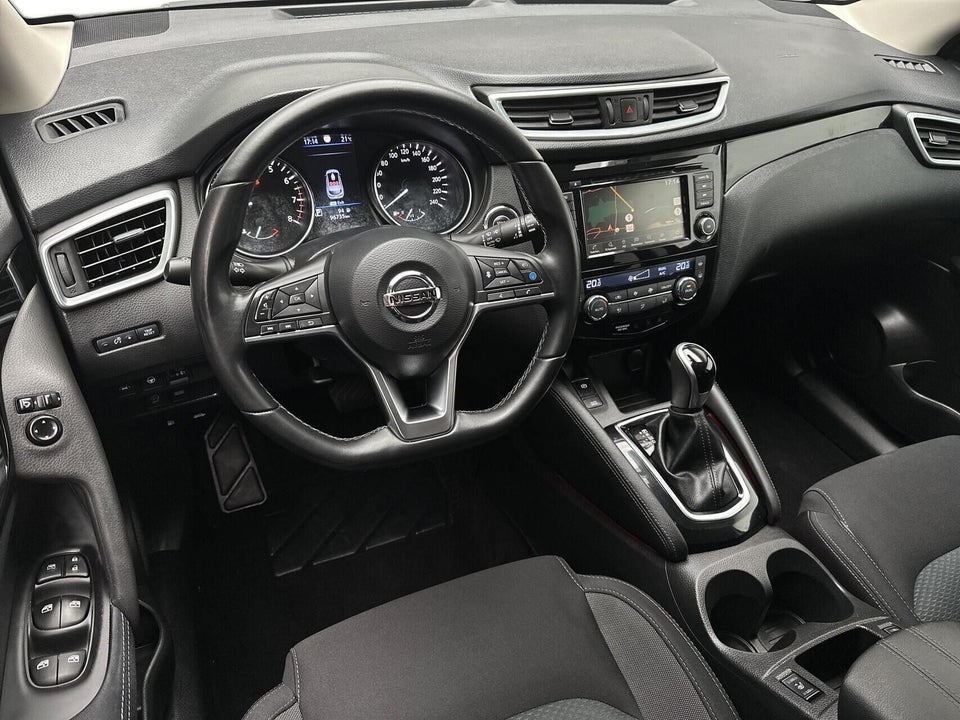 Nissan Qashqai 1,3 Dig-T 160 N-Connecta DCT 5d