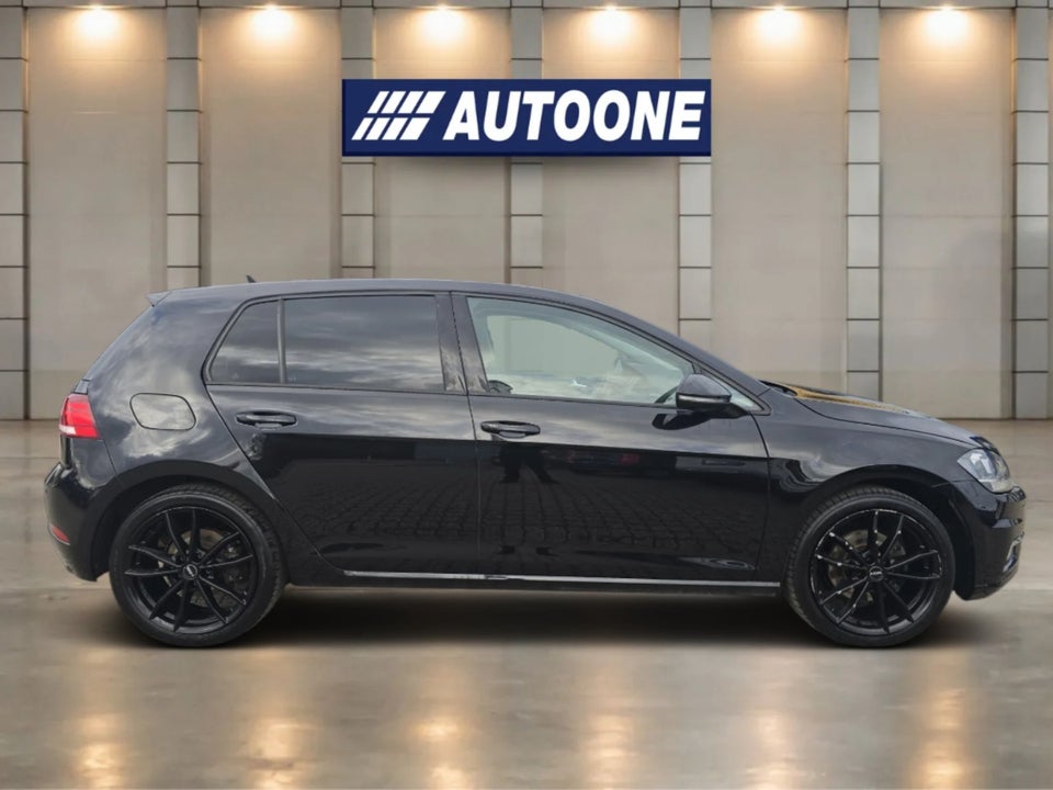 VW Golf VII 1,4 TSi 125 Comfortline 5d