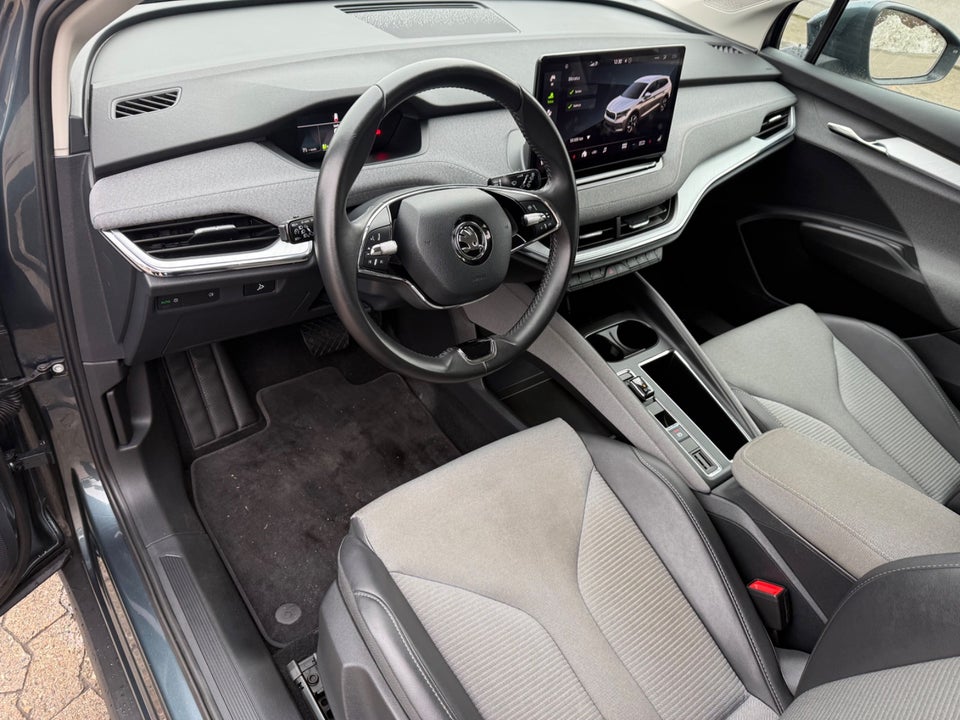 Skoda Enyaq 60 iV Loft 5d