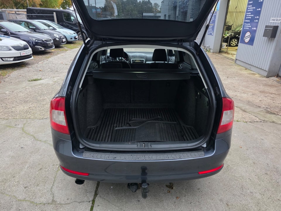 Skoda Octavia 1,2 TSi 105 Ambiente Combi 5d