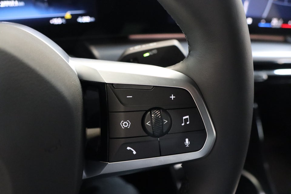 BMW iX2 eDrive20 M-Sport 5d