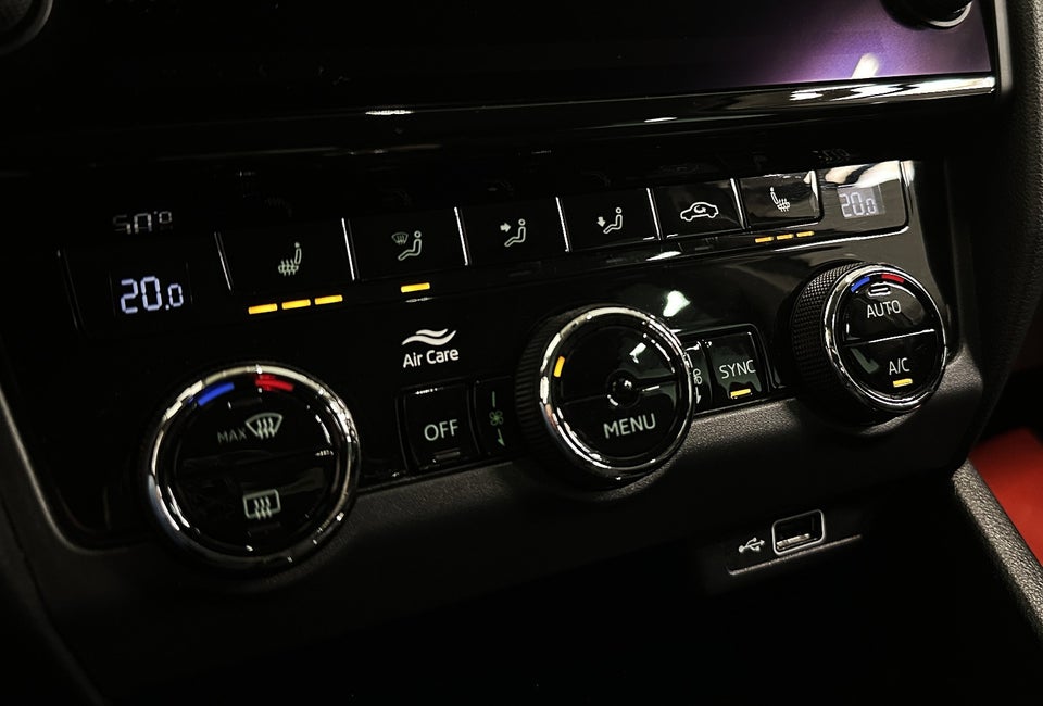 Skoda Octavia 2,0 TDi 150 Style Combi DSG 5d