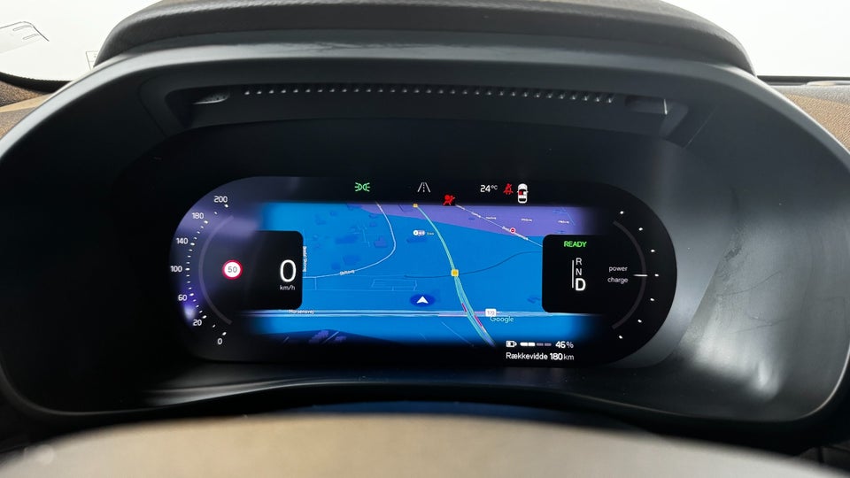 Volvo XC40 ReCharge Start 5d
