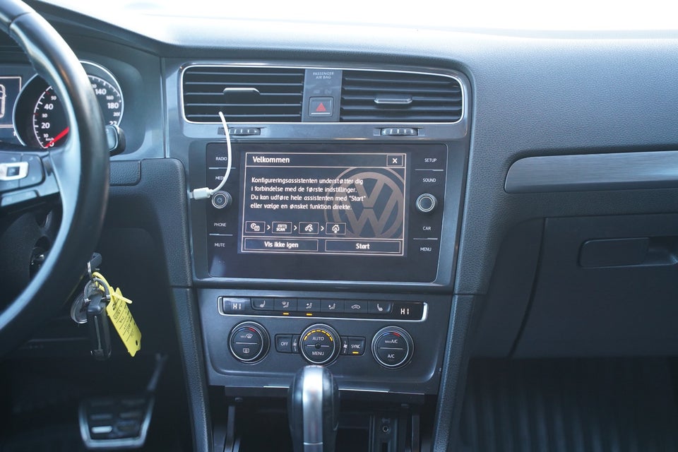 VW Golf VII 1,4 TSi 125 Comfortline Variant DSG 5d