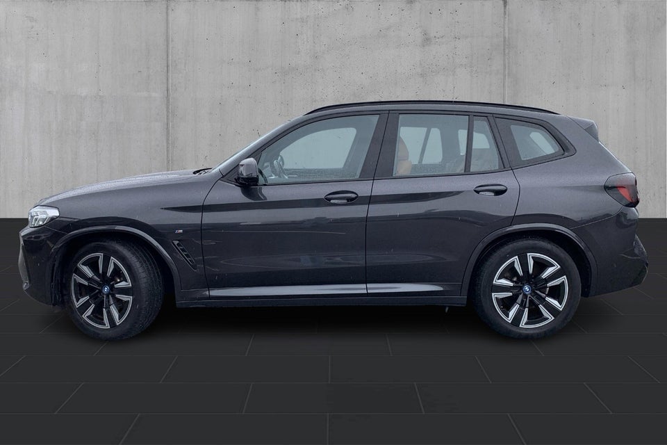 BMW iX3 Charged M-Sport 5d