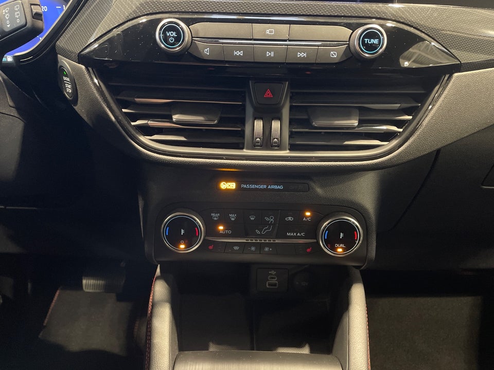 Ford Kuga 2,5 PHEV ST-Line X CVT 5d