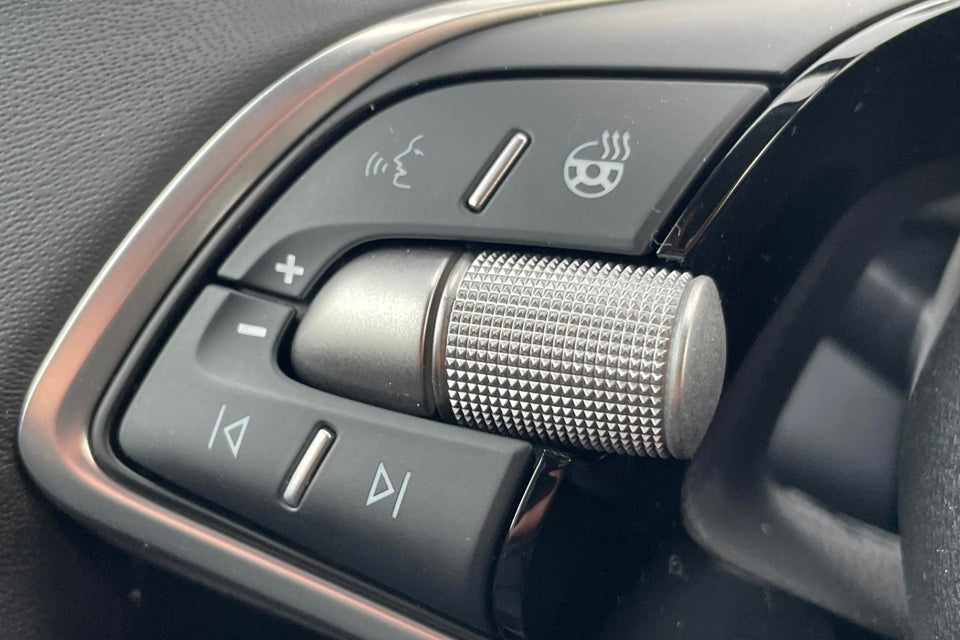 Skoda Enyaq 85 iV Loft 5d