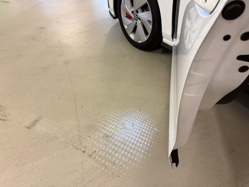 VW Golf VIII 1,4 GTE DSG 5d