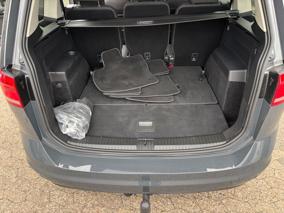 VW Touran 1,5 TSi 150 Highline DSG 7prs 5d