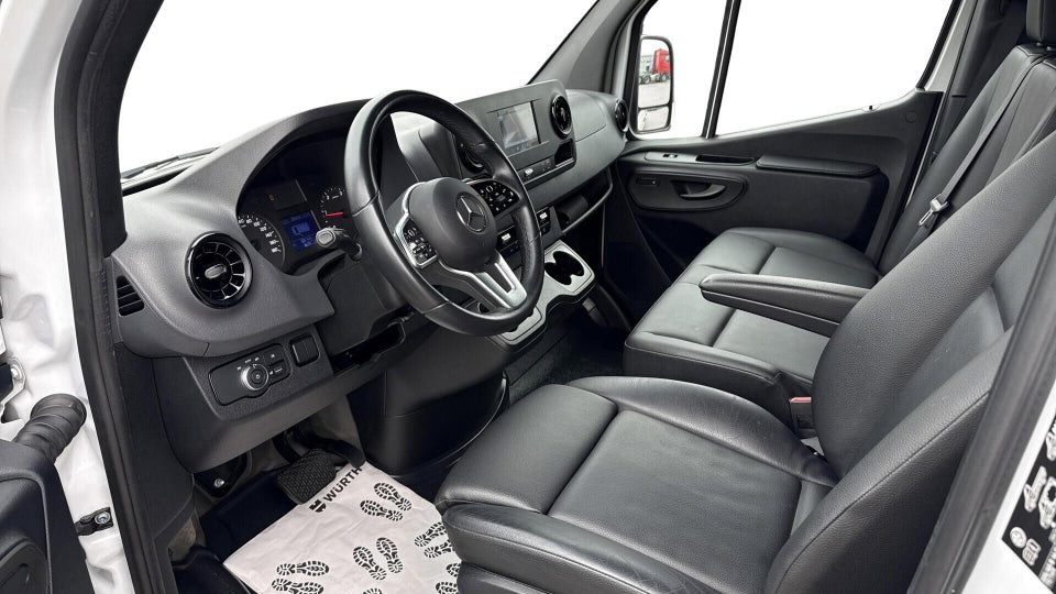 Mercedes Sprinter 215 2,0 CDi A2 Kassevogn aut. FWD