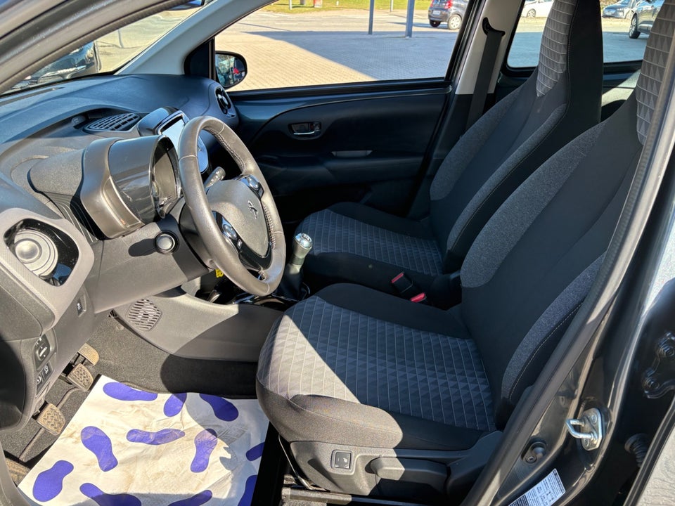 Peugeot 108 1,0 e-VTi 72 Allure+ 5d