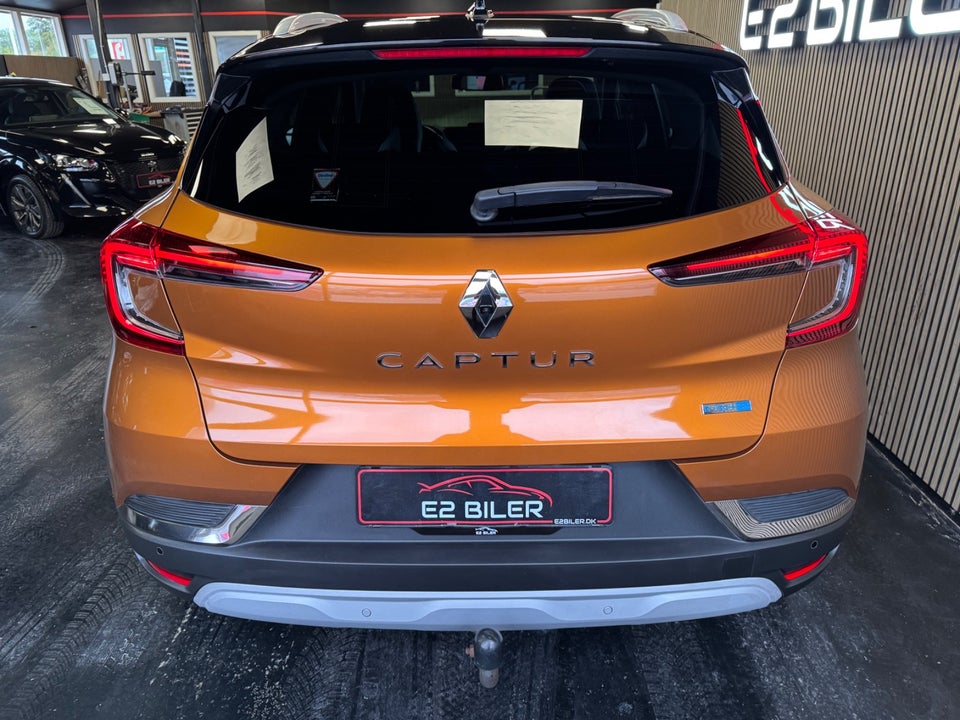 Renault Captur 1,6 E-Tech Intens 5d