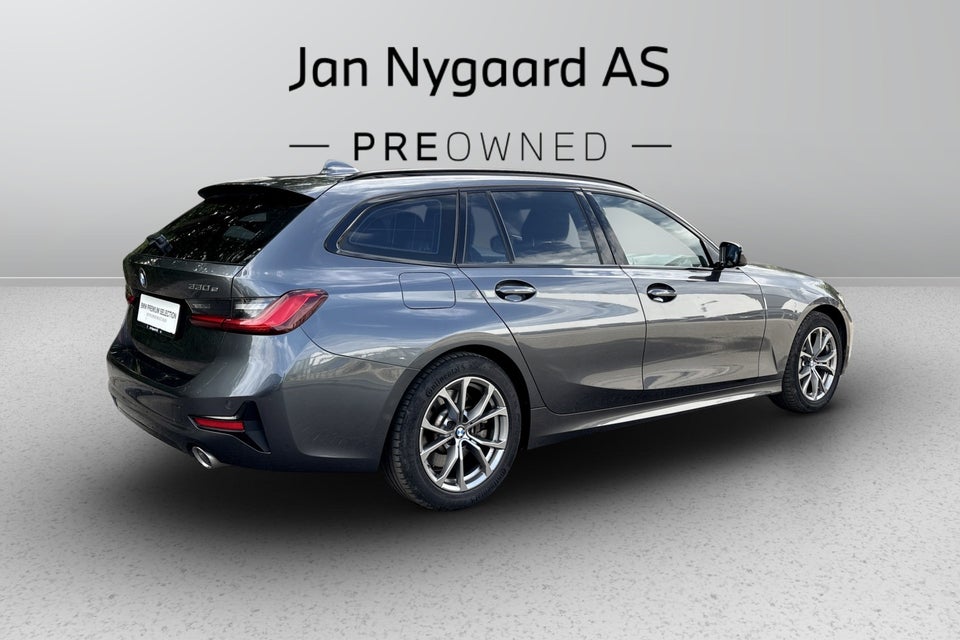 BMW 330e 2,0 Touring Sport Line aut. 5d